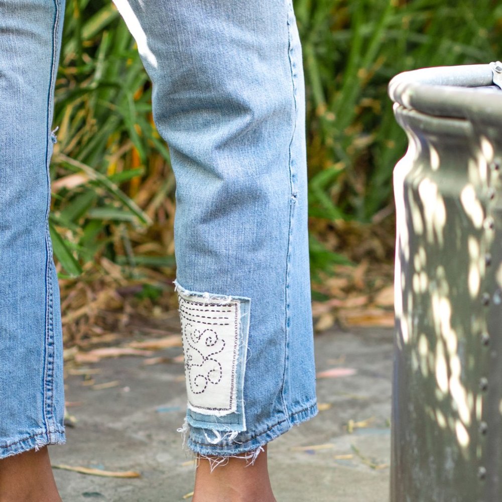 The "Halle" Jeans | Upcycled Boho Retro Patchwork | - Picture 4 of 10